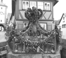 Osterbrunnen in Rothenburg